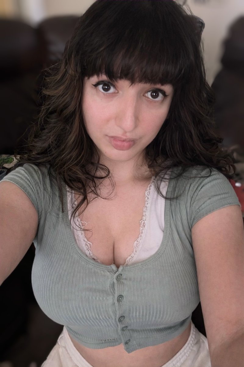 RinnerStrikes's tweet image. Is it safe to post selfies rn bcz