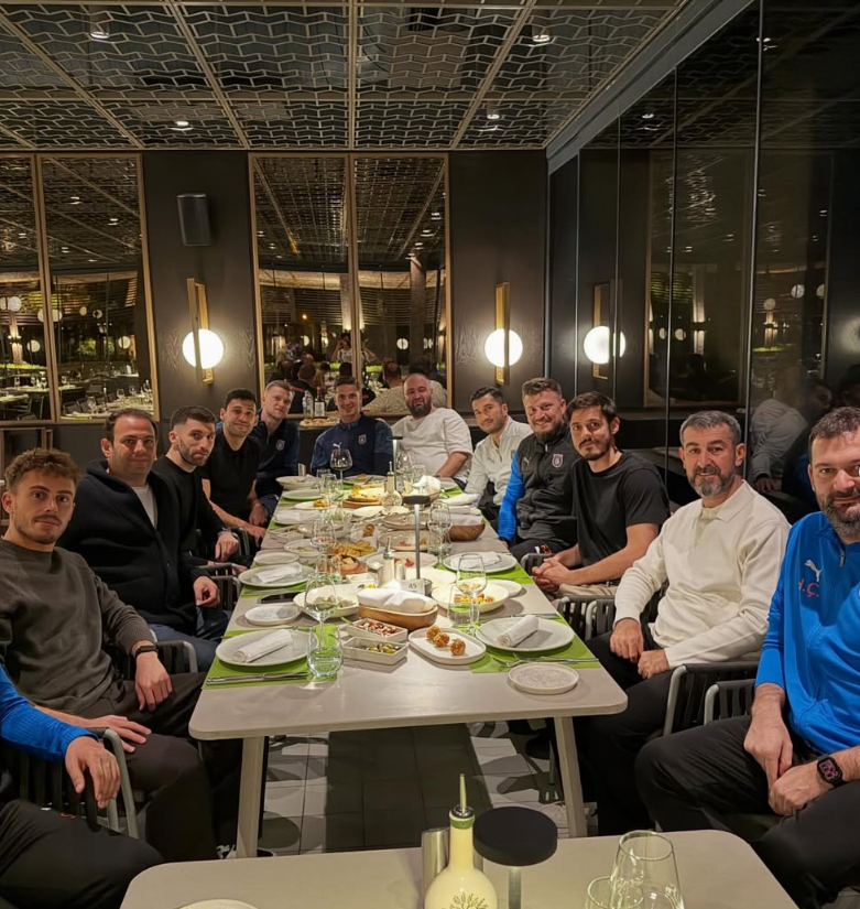 akrepstuff's tweet image. 