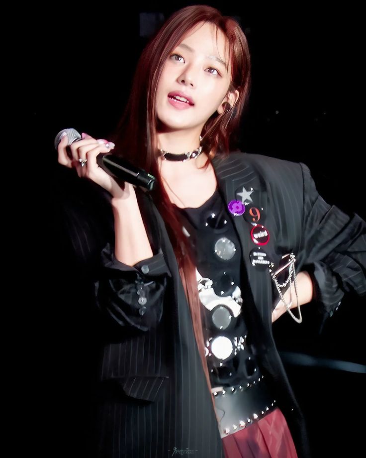 Post by ᐢ. .ᐢ ⁵ on X: 🎸🔥⚘️