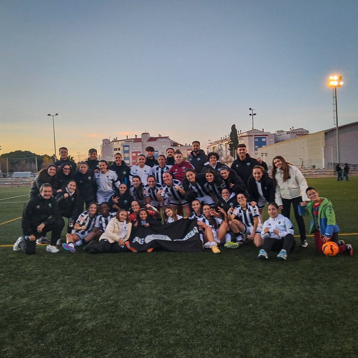 🤪 AÑO NUEVO, VIEJAS COSTUMBRES

🚀 OTRO +3 PARA EL BOLSILLO

#PPO👂