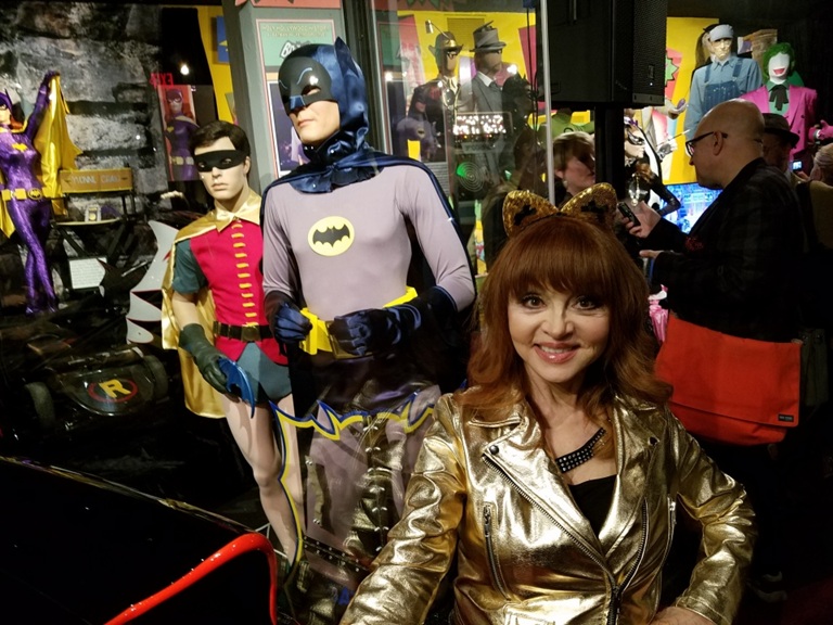 Superhero fans!   From 2018 in the Hollywood Museum at the Batman and Robin exhibit.  Did you see it?  if not ... SUFFAH!!! 
#Itcouldhappen #judytenutalegacy @hollywoodmuseum