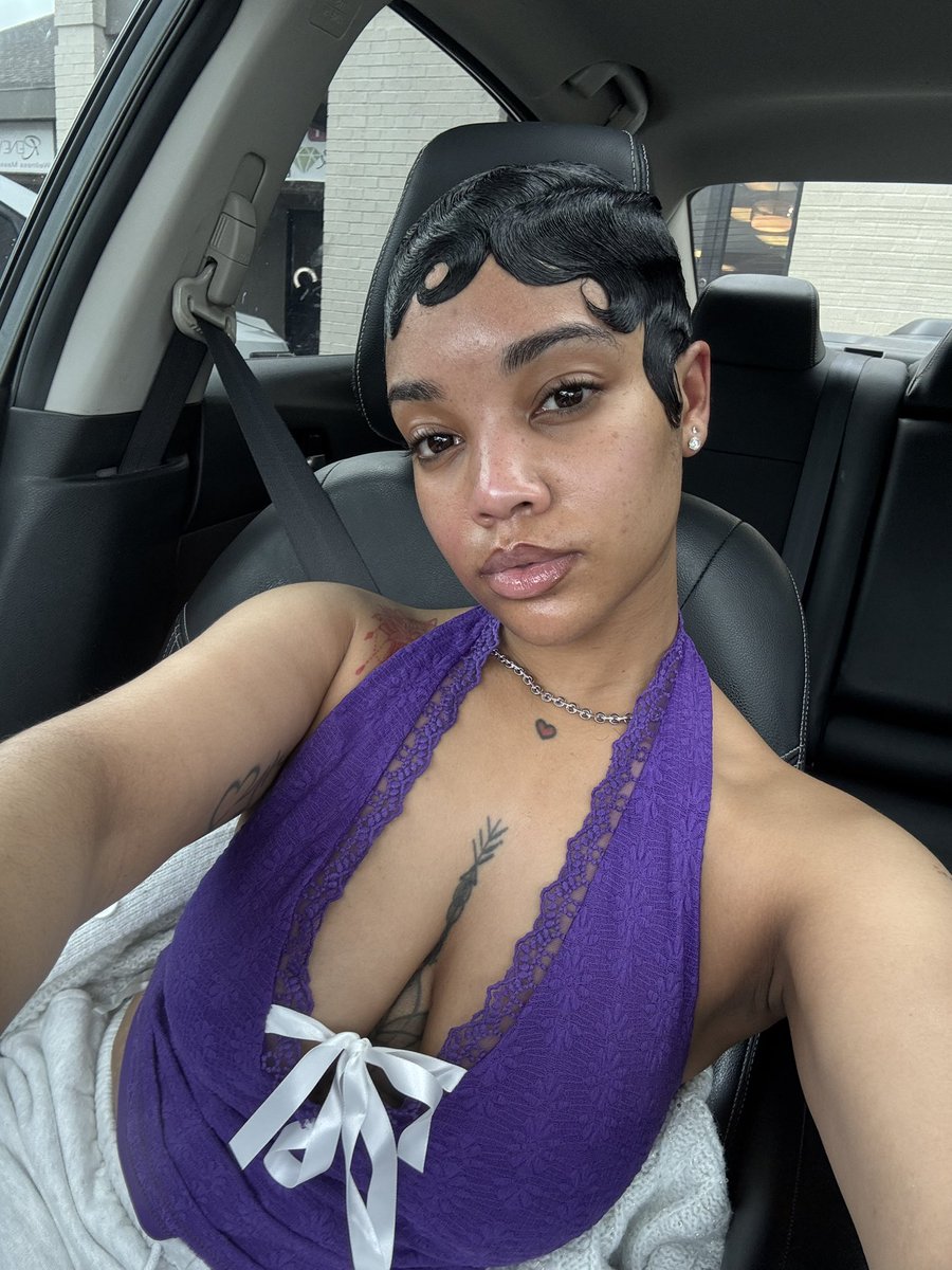 1Kimerys's tweet image. Bare face go CRAZY.