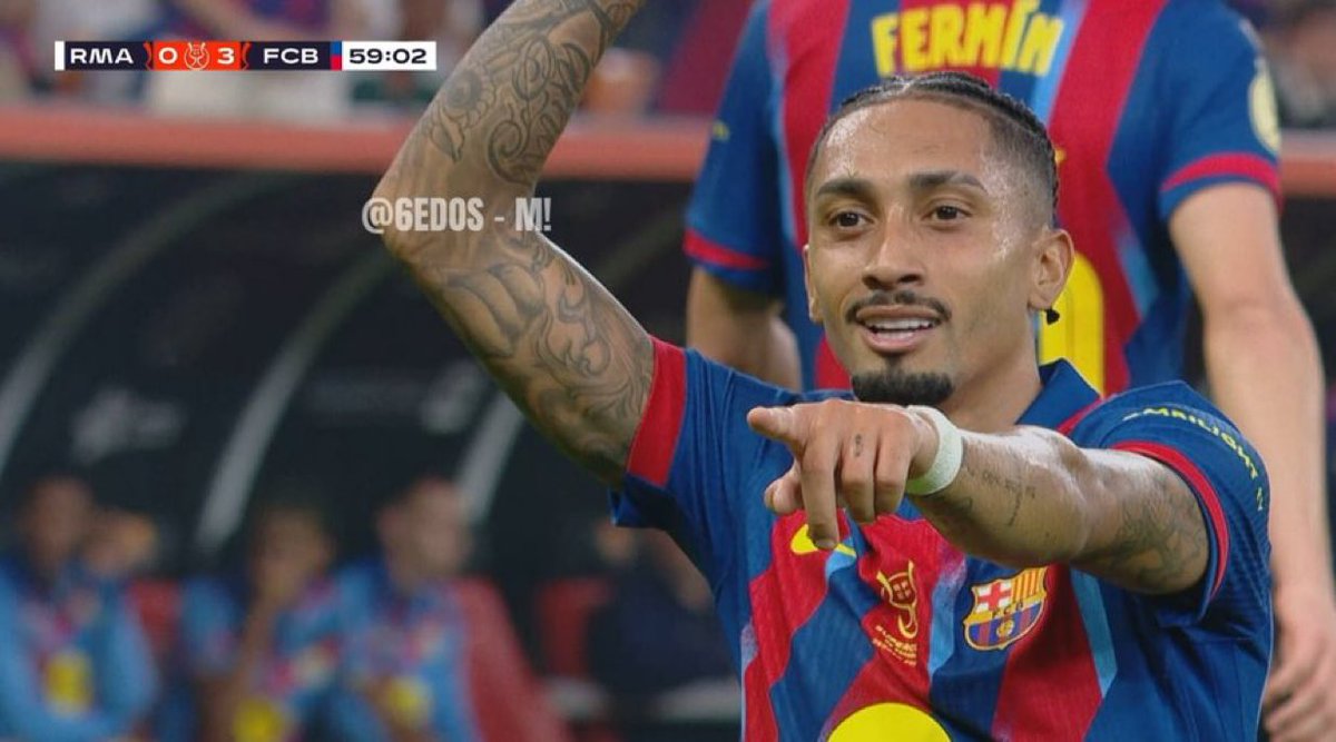 Msn_sis0's tweet image. Le rêve de tous les fans de football :