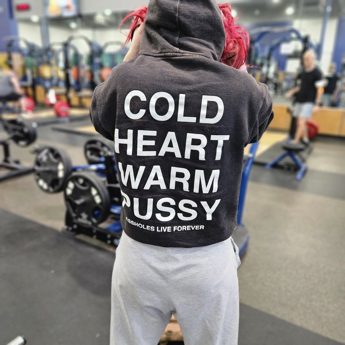 I did not win the T shirt battle at the gym today lol