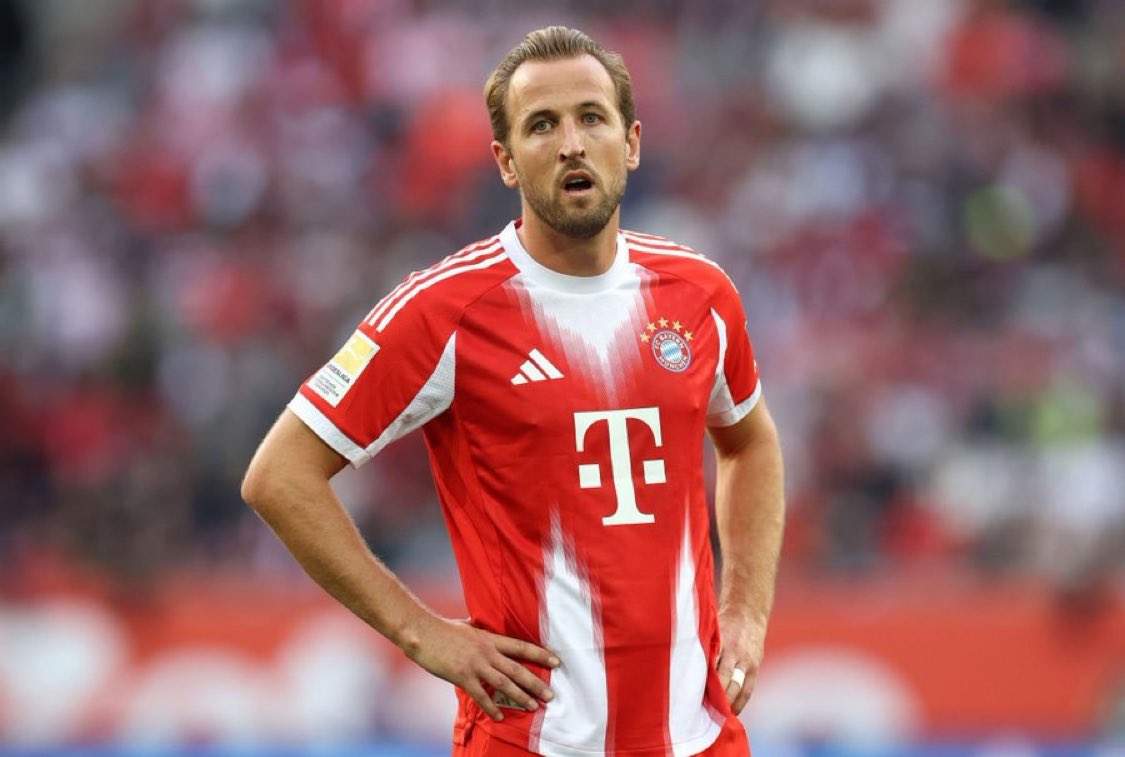 CuriosidadesEU's tweet image. Harry Kane com a camisa do Bayern de Munique:

◉ 122 partidas
◉ 144 participações em gols

◉ 116 gols
◉ 28 assistências