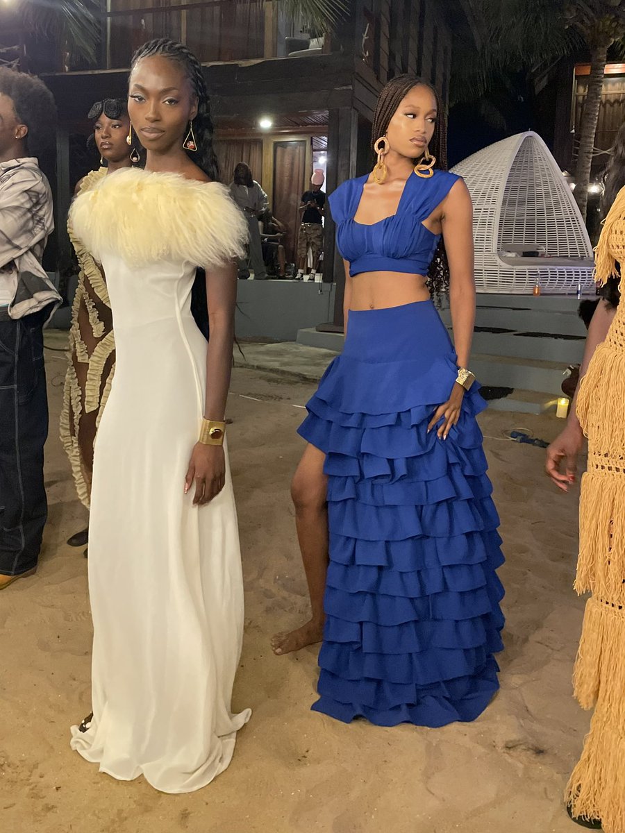 notnaskii's tweet image. The girlies for Raindance. Styled by me 🧎🏾‍♂️

All Nigerian brands, so if you care instagram.com/styledbynaskii…