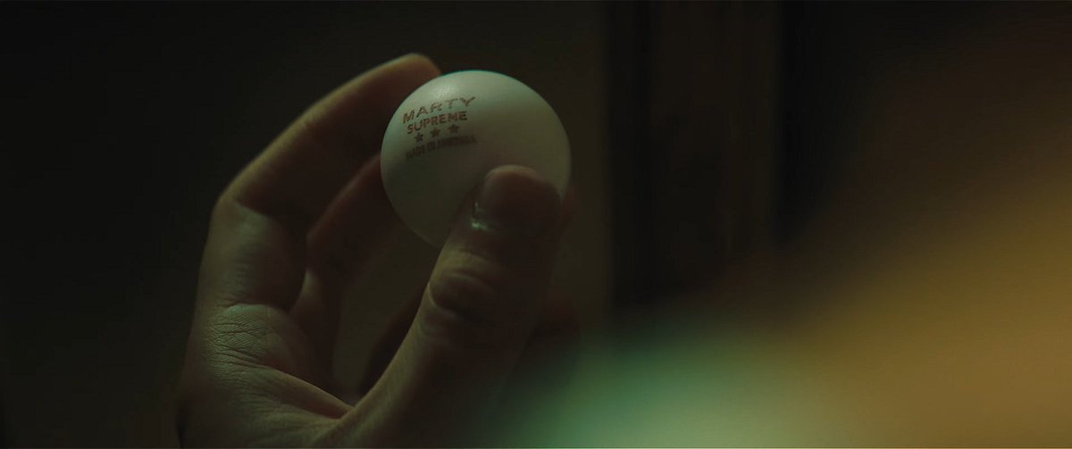 screenscaps's tweet image. marty supreme (2025) dir. josh safdie