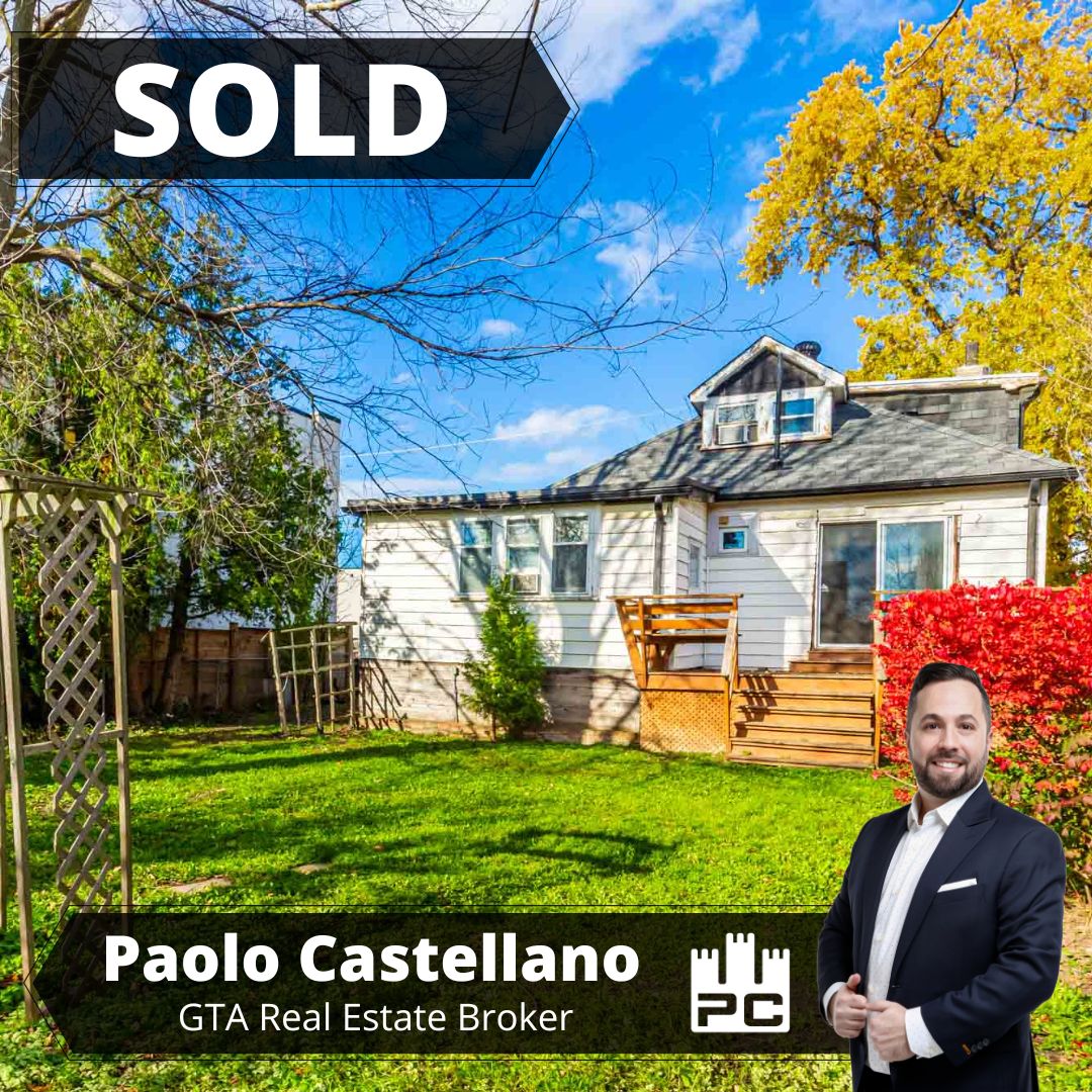SOLD in Lakeview, Mississauga ✅ This one meant a lot. Referred by a past client, a non-standard situation with real challenges and the right strategy delivered a result the seller is thrilled with. 

#Sold #LakeviewMississauga #ReferralBusiness #GTAREalEstateBroker #Sell