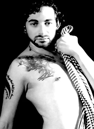 * Model: <a href="/hungscorpio16/">Ashton Kai</a> 
(Orlando, FL) 
© All rights reserved.