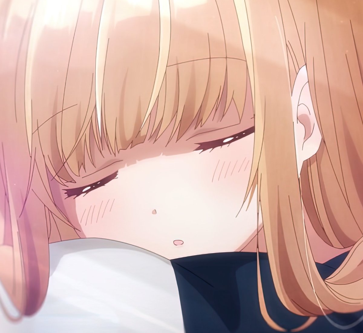 cathleahn's tweet image. 電車で高校生が英語の勉強してるのを見て、自分も頑張らなきゃって刺激を受けた 🌶️