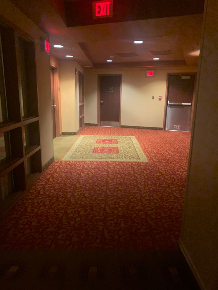 Liminal Spaces (@liminal_places) on Twitter photo 