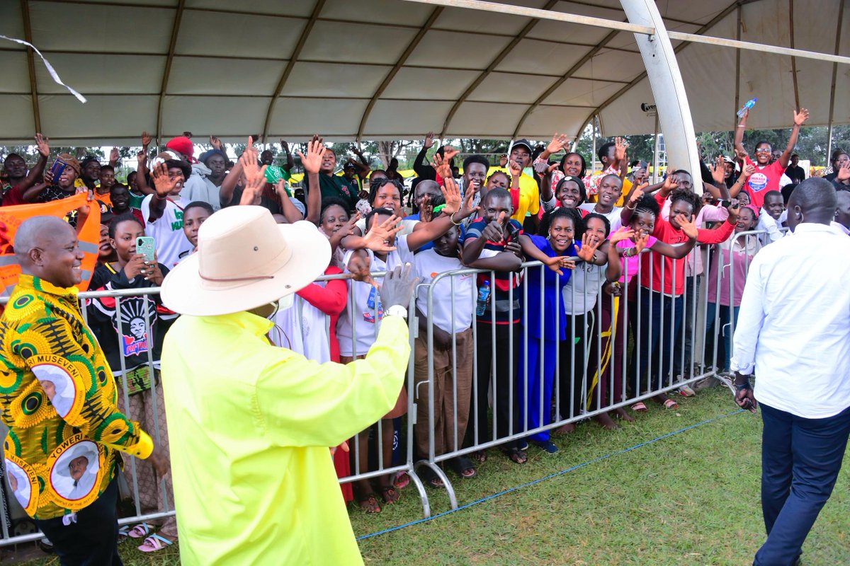 Yoweri K Museveni tweet media