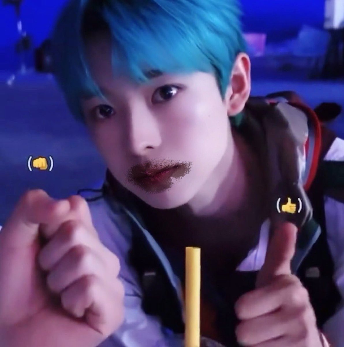 난 아직 그만하기엔
유쫀쿠에 미련이 남아서 미안

코코아 가루 뭍힌 거 다 올려놓을게요