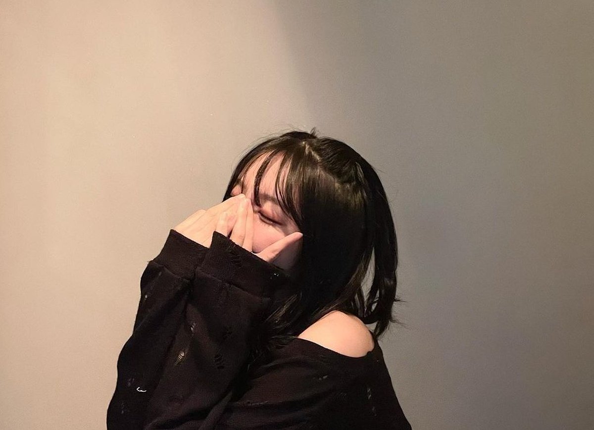 ODELADE's tweet image. 雨だから洗濯物乾かない
困った 🦆