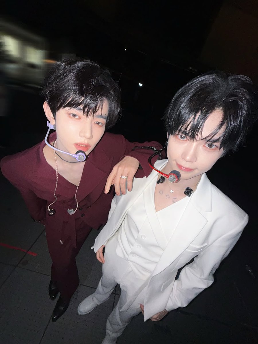 binhao08's tweet photo. ❤️🤍 https://t.co/wjDEMF9oFl