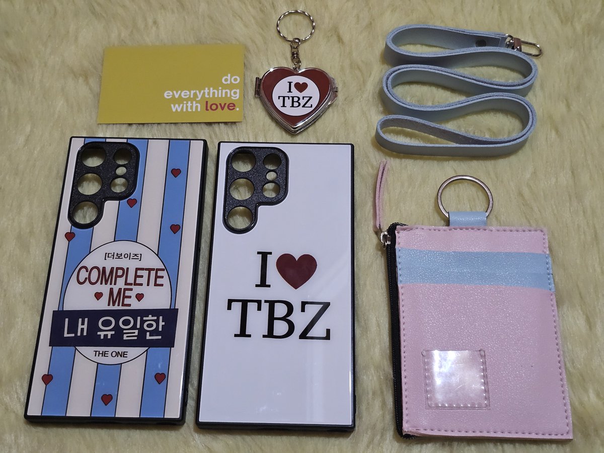 💌happy mail from <a href="/loveklub_ph/">Love Klub</a>

hi po! got my phone cases and wallet na po. thank you so much po for packing them safely and for the mirror keyring freebie. really love these phone cases po so super happy to buy them again ꒰ ⑅ ᐡ ´ ꒳ ` ᐡ ⑅꒱◞  ๋࣭ ⭑ `ৡ #loveclub_feedbacks
