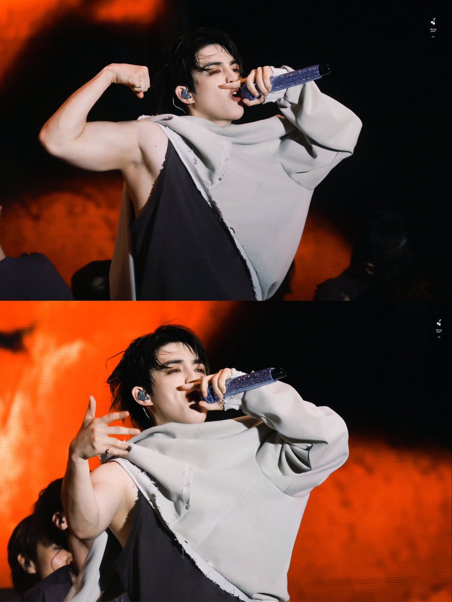 aboutscoups's tweet image. one year since this iconic scoups 💪