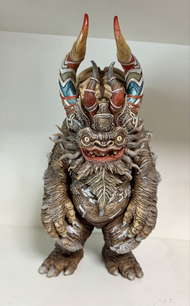 先週末は「KRS×TAKEYA」ACRO社ソフビ完成品ミクラスを塗り足しで仕上げ