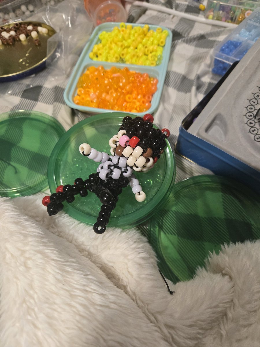 RandomOreo5's tweet image. Been basically being so unmotivated for the past few days 

Uh anyway im getting a little brother in a like month rip