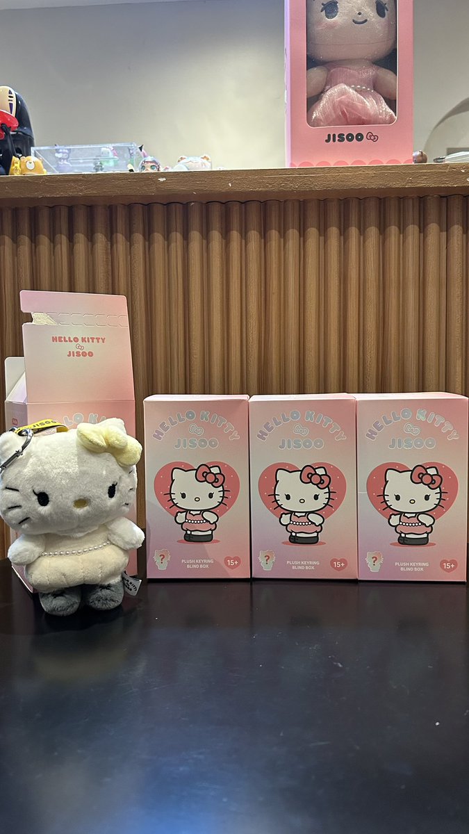 kthsysnts's tweet photo. wts lfb
HELLO KITTY X JISOO ✨
(POP UP STORE MERCHANDISE )
Item is already on hand.
Plush Keychain - ₱1,900 (Random)
3 pieces available
Location: Metro Manila 🇵🇭
DM for order inquiries
wts lfb hello kitty x jisoo
#HelloKittyJisoo #Jisoo #HelloKitty #BLACKPINK https://t.co/u3c3Dqr1y1