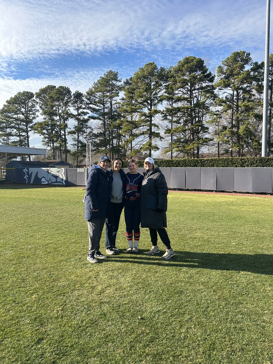 Summer Basden 2027 tweet media