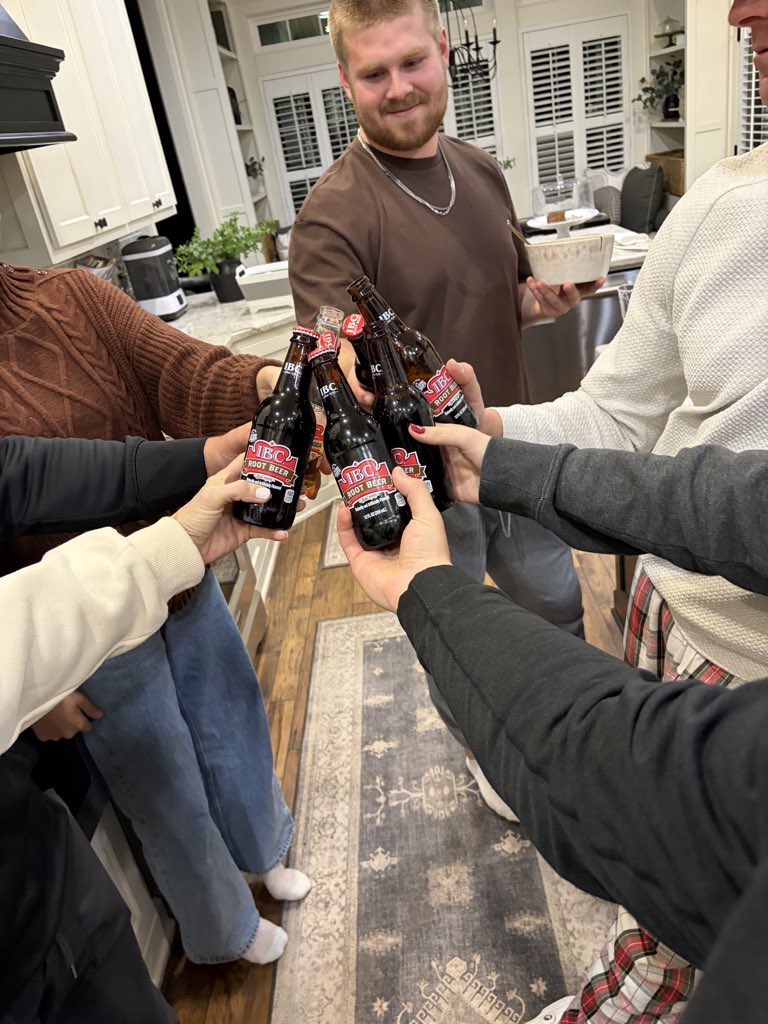 Aaron Adams tweet media