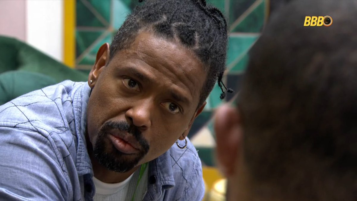 canalantenados's tweet image. 🔥 Leandro: "O problema desses Pipocas que foram emparedados foi que eles combinaram voto na pessoa errada. Não era no Paulo, era no Jonas, cara. A principal estratégia é desarticular o trio — Cowboy, Jonas e Sarah." #BBB26