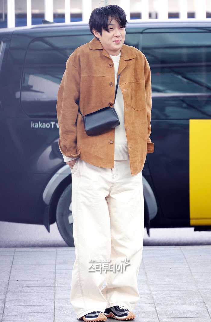 C_C_K_K_drama's tweet image. 車から降りたら寒くてびっくりしちゃったウシク可愛い