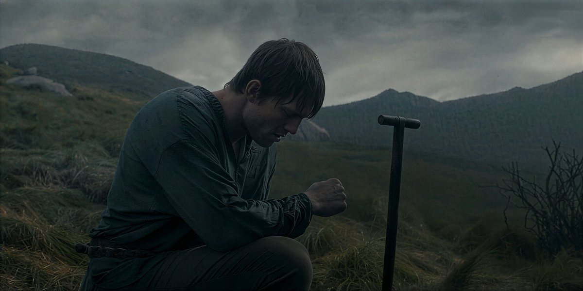 eiirust's tweet image. لا أرى ماينقص من قيمة الحلقة سوى المشهد المقزز ورقصة لاينل مع دنك، مشهد شبيه بأفلام هوليود التجارية..
وماعدا ذلك فالحلقة جميلة.

#AKnightOfTheSevenKingdoms