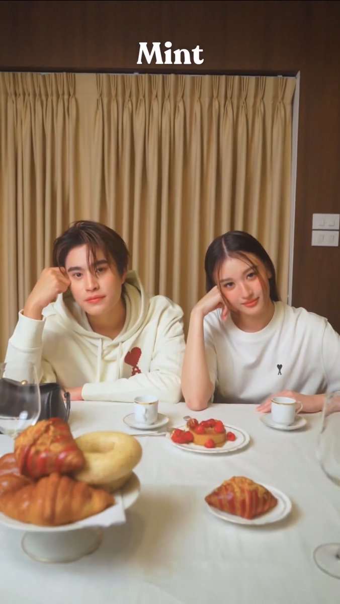 GeminiHome_TH's tweet image. กับพี่สาวคนสวยทั้งสองคนน่ารักมากก😳

#AmiParis
#AmiSS26
#Gemini_NT #เจมีไนน์