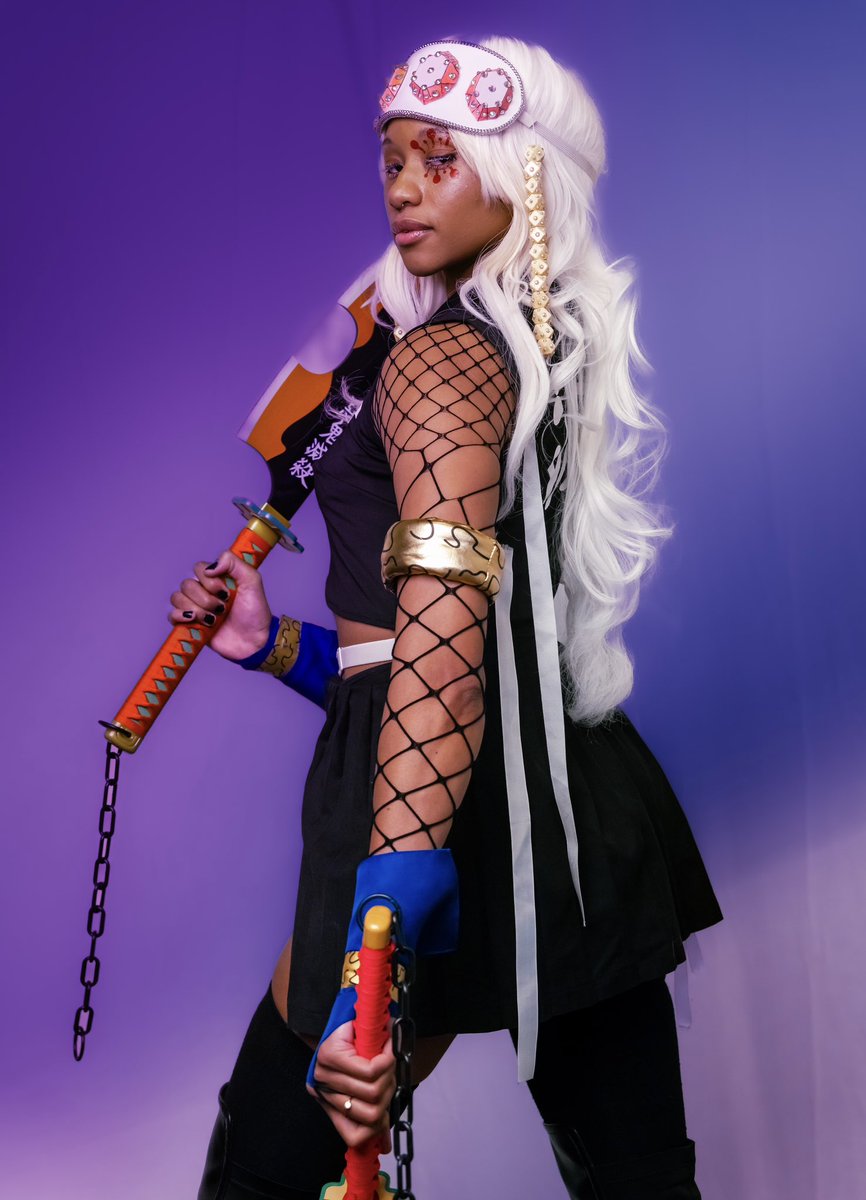 CocoDSensei's tweet photo. “Starting now, things are going to get real flashy!" #demonslayer #cosplay #tengenuzui 📸: @RayAzucena https://t.co/2bNYzMUkQQ