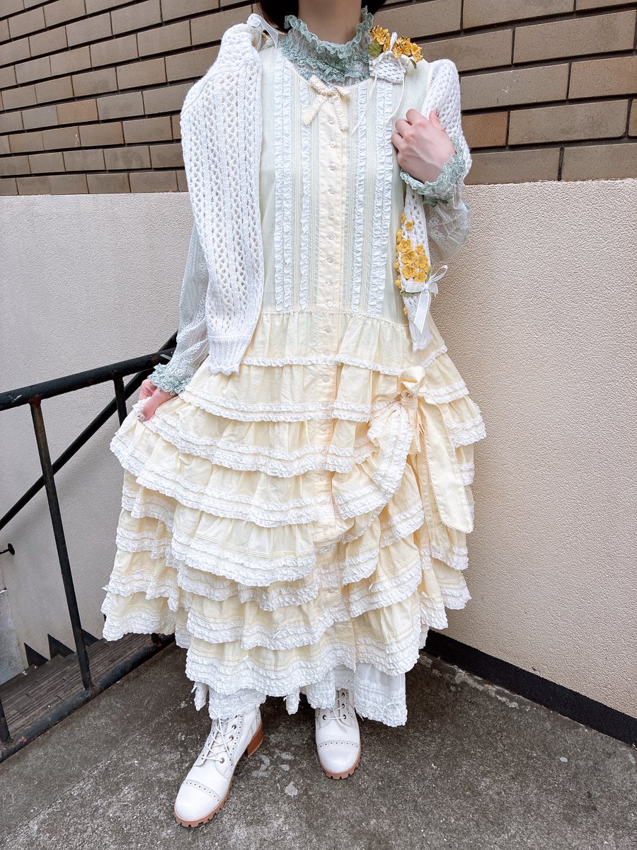 【試着のみ】ピンクハウス 黒 桜柄 ノースリーブチュニック/2020年 春 PINK HOUSE (@pinkhouse_staff) / Posts / X