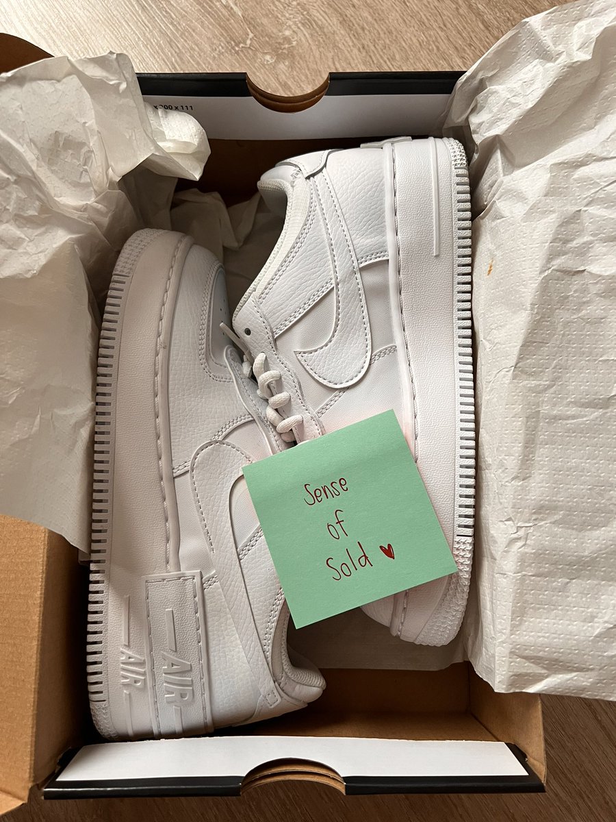 Senseofsold's tweet photo. Used like new || ของแอดมินเองค่าา
Nike Air Force 1 Shadow ปล่อย 1,400฿ 
ที่ไทย 4,700 

ใส่ 2 ครั้ง ซื้อจากไต้หวันปีที่แล้ว Size 38.5 
ใครใส่ไซส์เดียวกันมารับไปเลย คุ้มมากก ปล่อยขาดทุนสุดๆ  สนใจทักมาได้เลยนะคะ 

#nike #nikeair #ส่งต่อnike https://t.co/TRP0bBDXxA