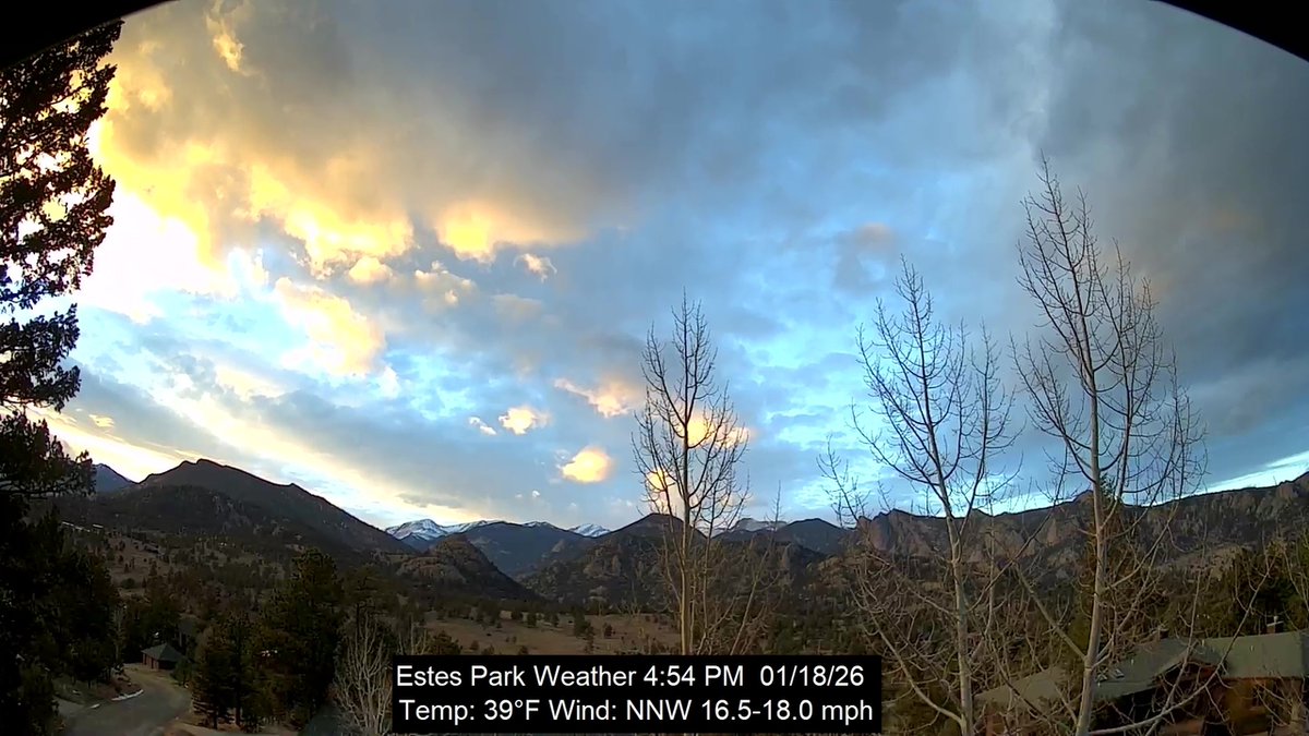 EstesWeather's tweet image. Estes Park, CO weather: partly cloudy | 39F | humidity 34 | wind WSW 10.5 -&amp;gt; 18.0 | Today: 30F/44F Rain 0.00 |  January 18, 2026 at 05:00PM #cowx