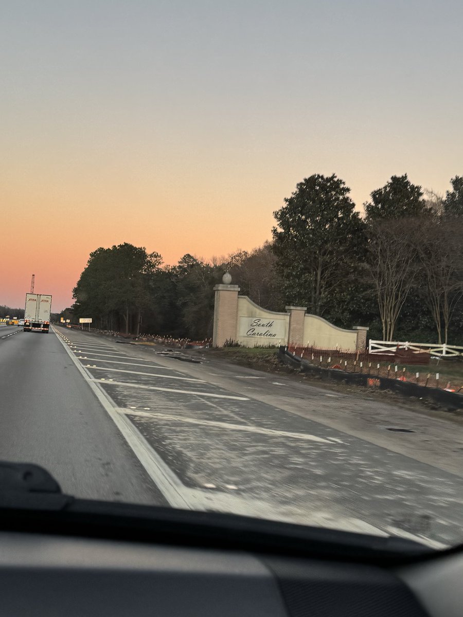 Allie McDowell tweet media