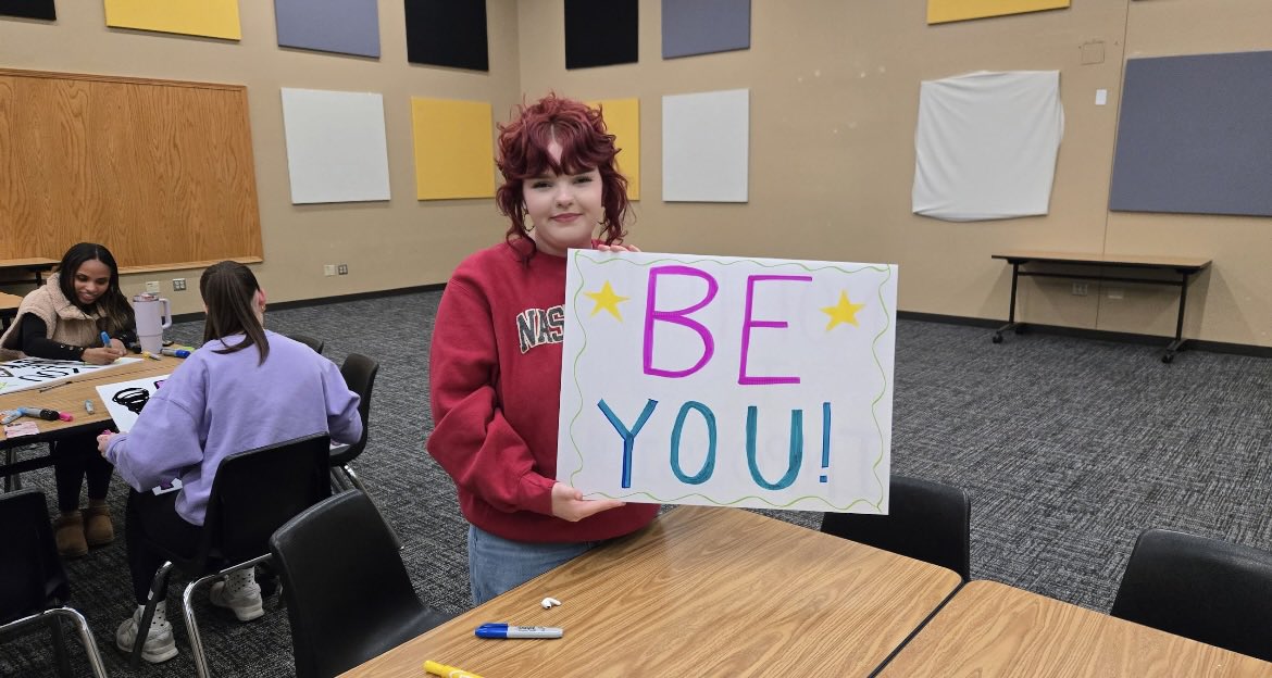 LSHS National Honor Society tweet media