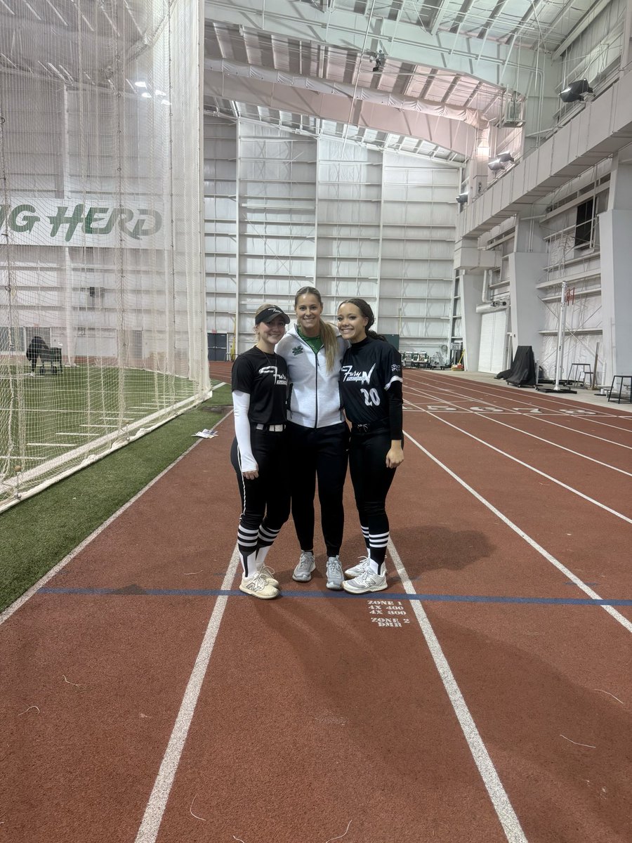 Emma Shelton 2028 “Kansas” tweet media