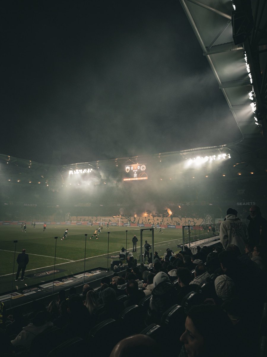 cheztar7's tweet photo. @CiebacT Derby war schon arschgeile Stimmung heute https://t.co/n6e7O214Ov