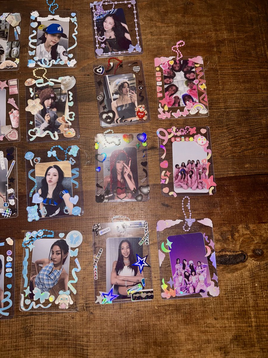jimimsssi's tweet photo. The freebies I've made so far for Twice in Dallas Day 1!! ✨ Can't wait to see all the once there!! https://t.co/huZHyPJ023