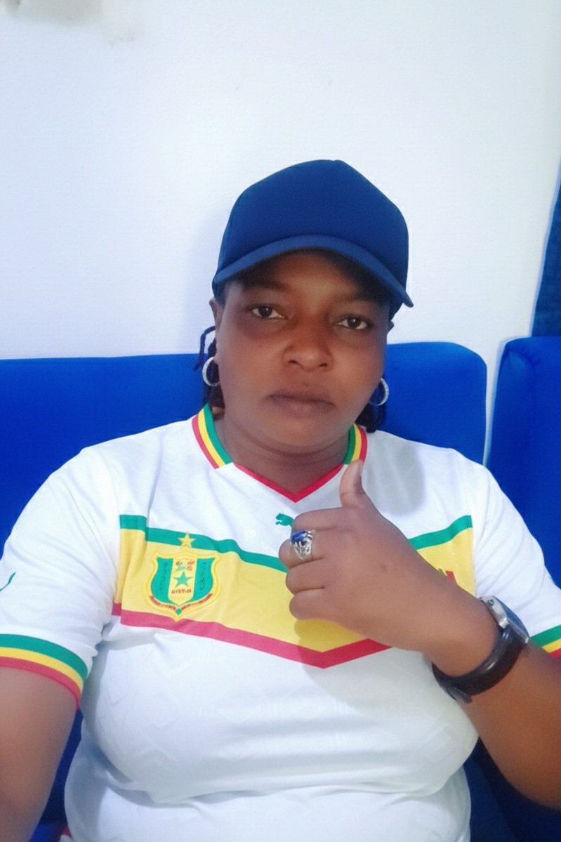 aicha_oumar's tweet photo. Félicitations à nos Lions de la Teranga ! Encore une fois, vous faites vibrer tout le Sénégal. Fiers de nos Gaïndés ! 🇸🇳🦁✨ https://t.co/p1Ork5IMqt