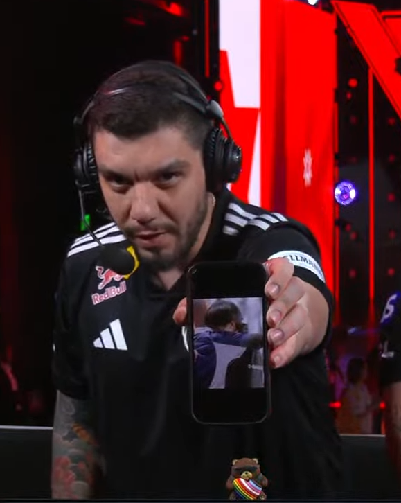 pedroso 🇦🇹 tweet media