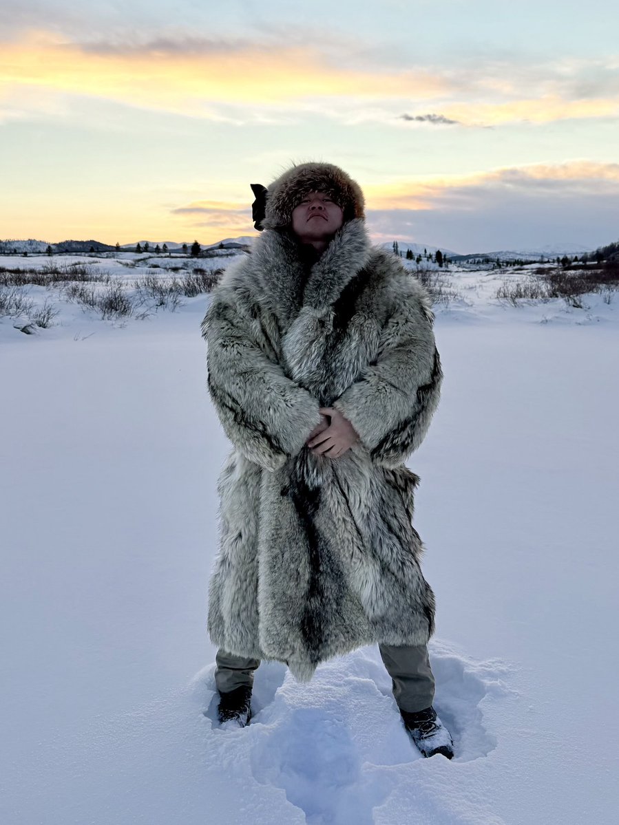 arnbld's tweet image. -36 тай өглөөний мэнд. Хүйтэн тачиганах тусам хийморь сэргэж уулан дээр гарж ульмаар болж байна. Тануус яажын?