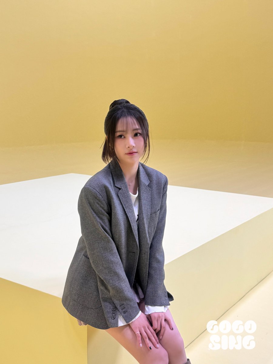 GOGOSING_SLL's tweet image. '외롭지 않네' 부르는 하나를 봐 
외롭지 않네 ˳♪⁎˚

𝗟𝗜𝗩𝗘 𝗗𝗔𝗡 ◽️
🔗youtu.be/dqnyVskkH8A

#하나 #HANA #외롭지않네 #NeverLonely 
#FIFTYFIFTY #피프티피프티
#LIVEDAN #라이브단 #고고씽 #GOGOSING
@we_fiftyfifty