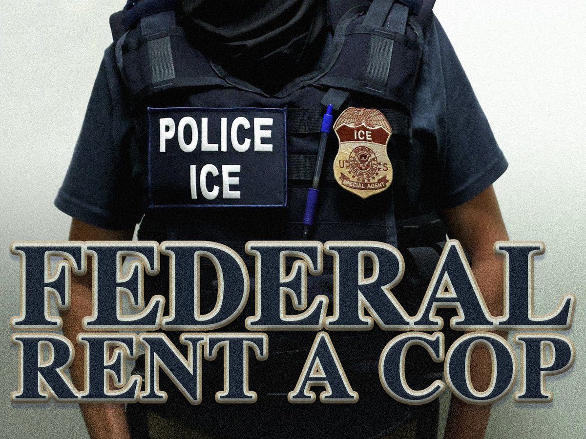 Wmxdesign's tweet image. 🤡 Federal Rent A Cop 🤡

#ImpeachKristiNoem #ICENazis #Brownshirts