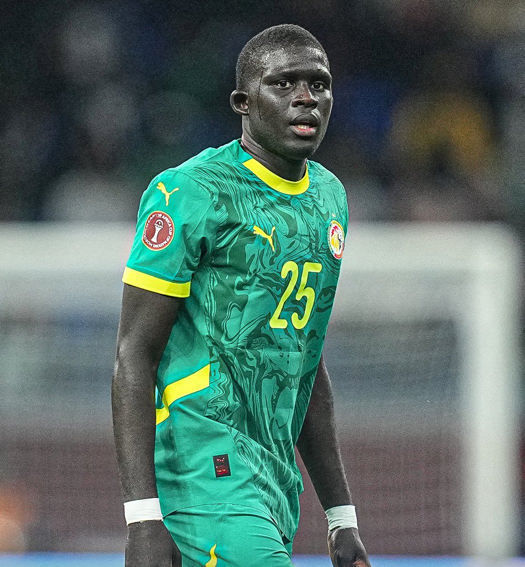 Makhfouss2's tweet image. S’il vous plaît, des cœurs pour EL HADJI MALICK DIOUF ❤️❤️❤️

Respect DIAMBAR 🇸🇳