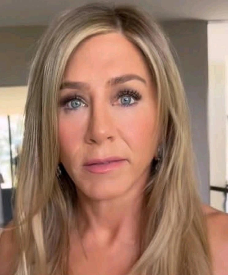 Jennifer Aniston tweet media