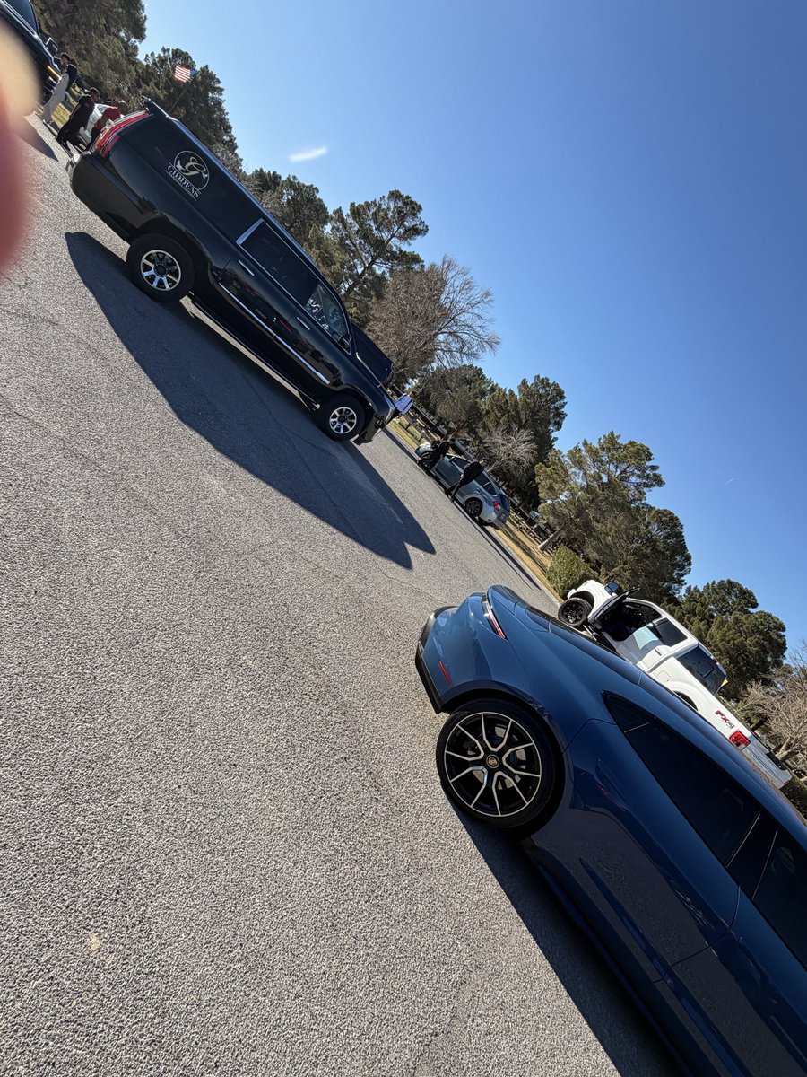 MRS.Topic 🧚🏼‍♀️ (@theonlytopic1) on Twitter photo 