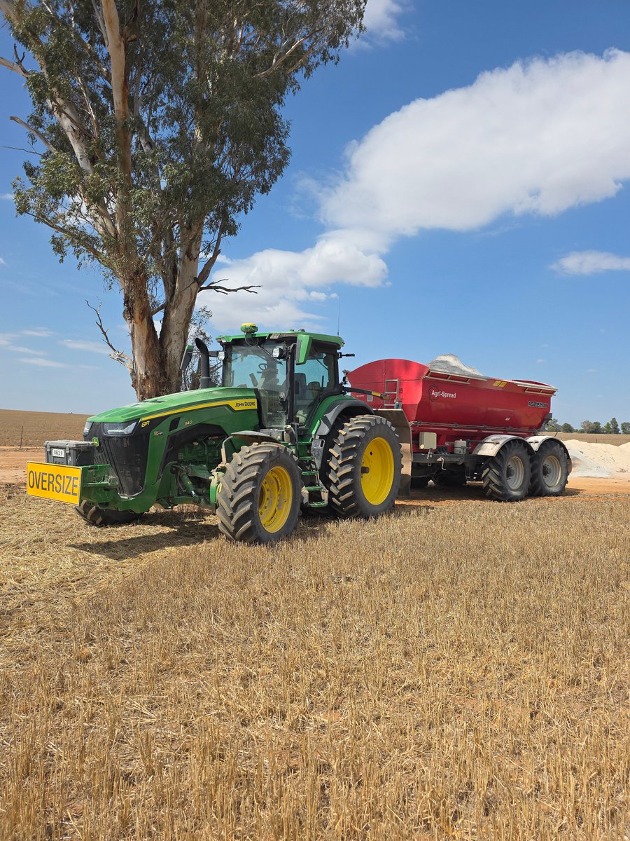 brodenholland's tweet photo. When you've had holidays and haven't been seeing many farming posts on X, go search agriculture and or just like every farming posts you like and see and within the next time you open X your feed will be full of farming again and not politics....feels refreshing haha https://t.co/CeBfXXTFjV