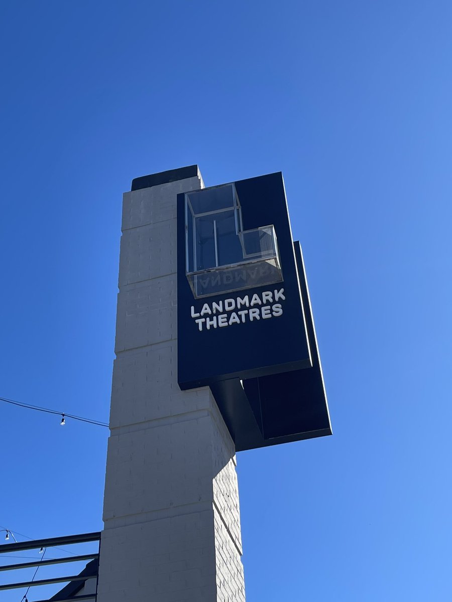 Max Wright tweet media