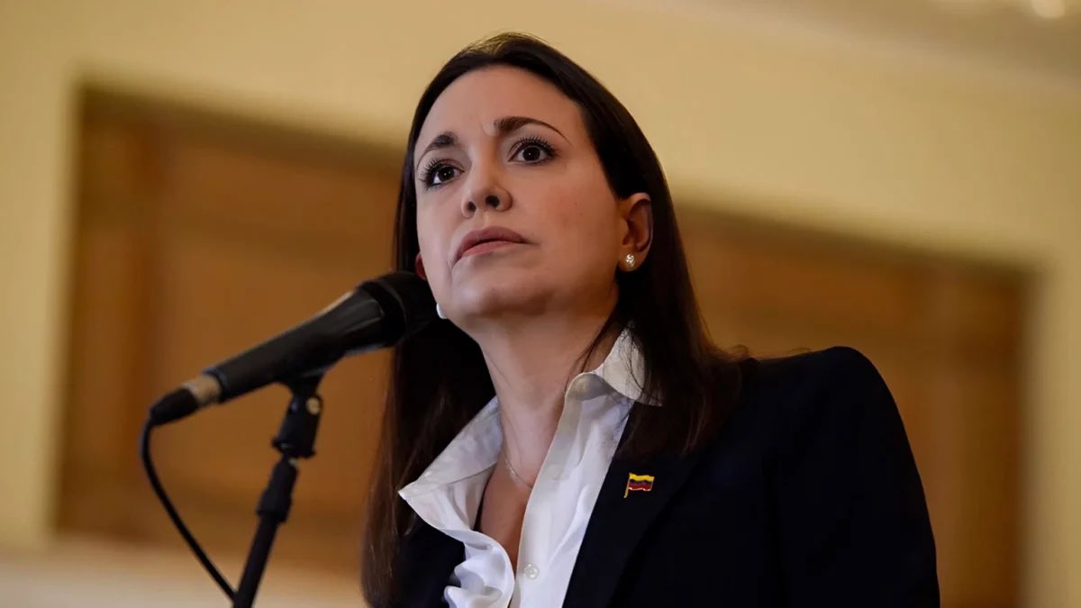 MagJorgeCastro's tweet image. 🇻🇪Si eres venezolano… detente un minuto, necesitas leer esto.

En los últimos días he visto cómo se articula una campaña perfectamente diseñada contra María Corina Machado. Lo más llamativo no es solo la intensidad de los ataques, sino su origen… ya no vienen únicamente del…